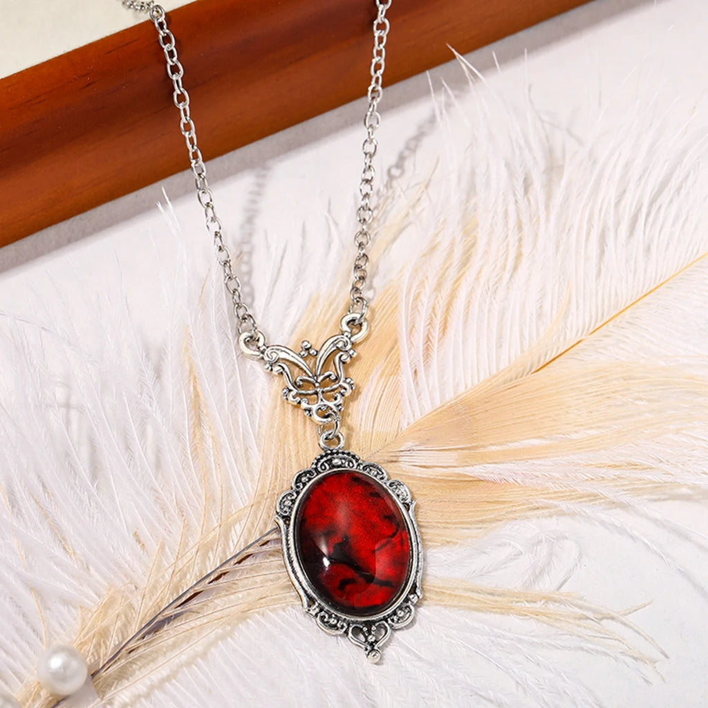 Colar de Prata com Pingente Vermelho Vintage